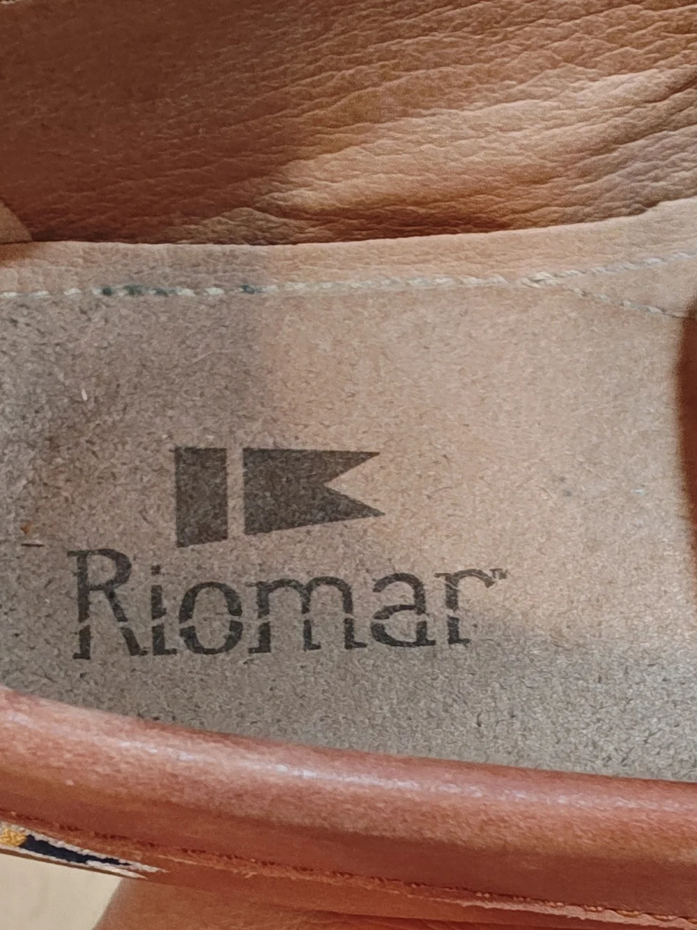 Riomar Tan Leather Driving Loafers Mens 9.5 Made in Portugal